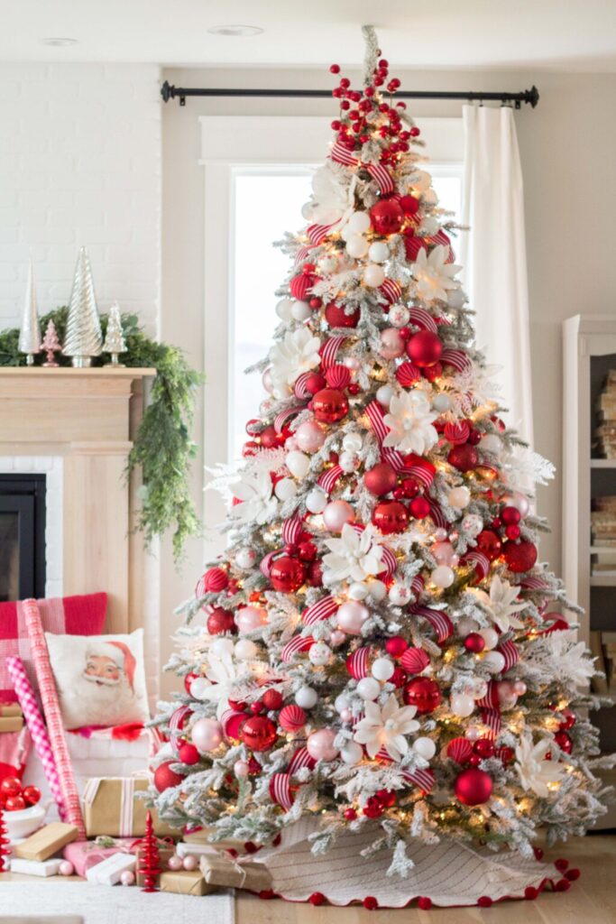 Christmas color trends 2023