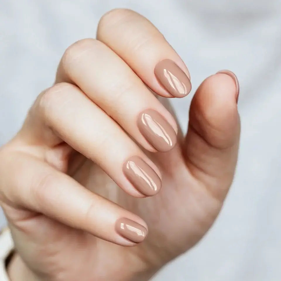 Praline Glazed Nails