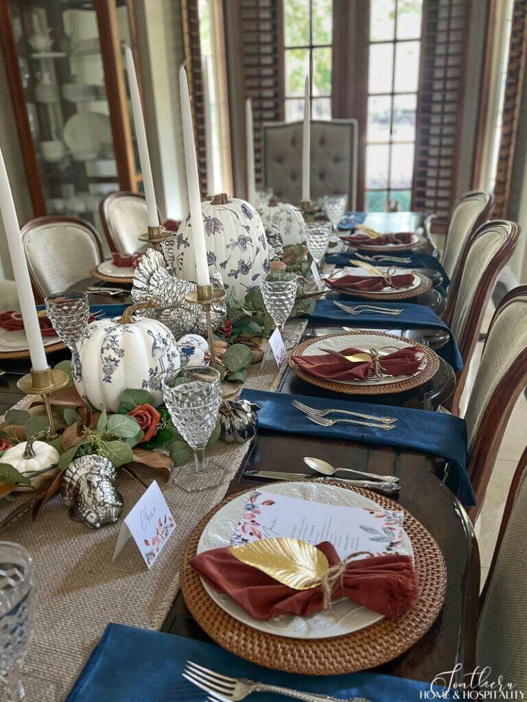 Thanksgiving Tablescape Ideas