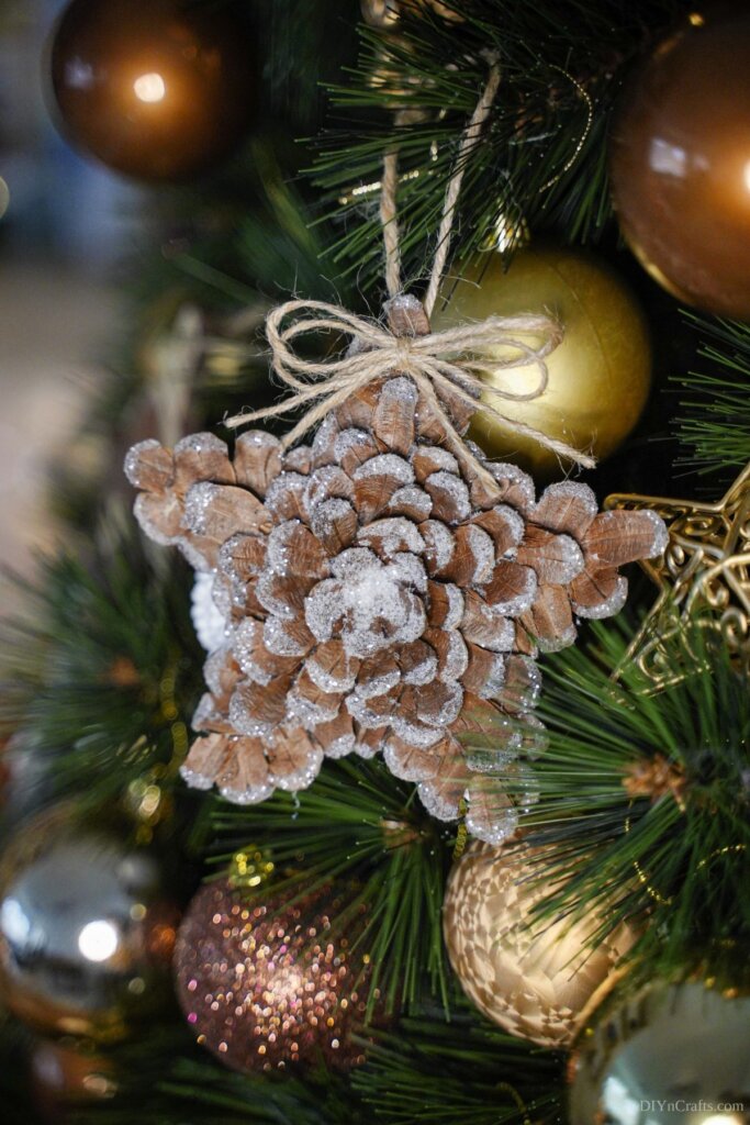 Handmade Christmas Ornament Ideas